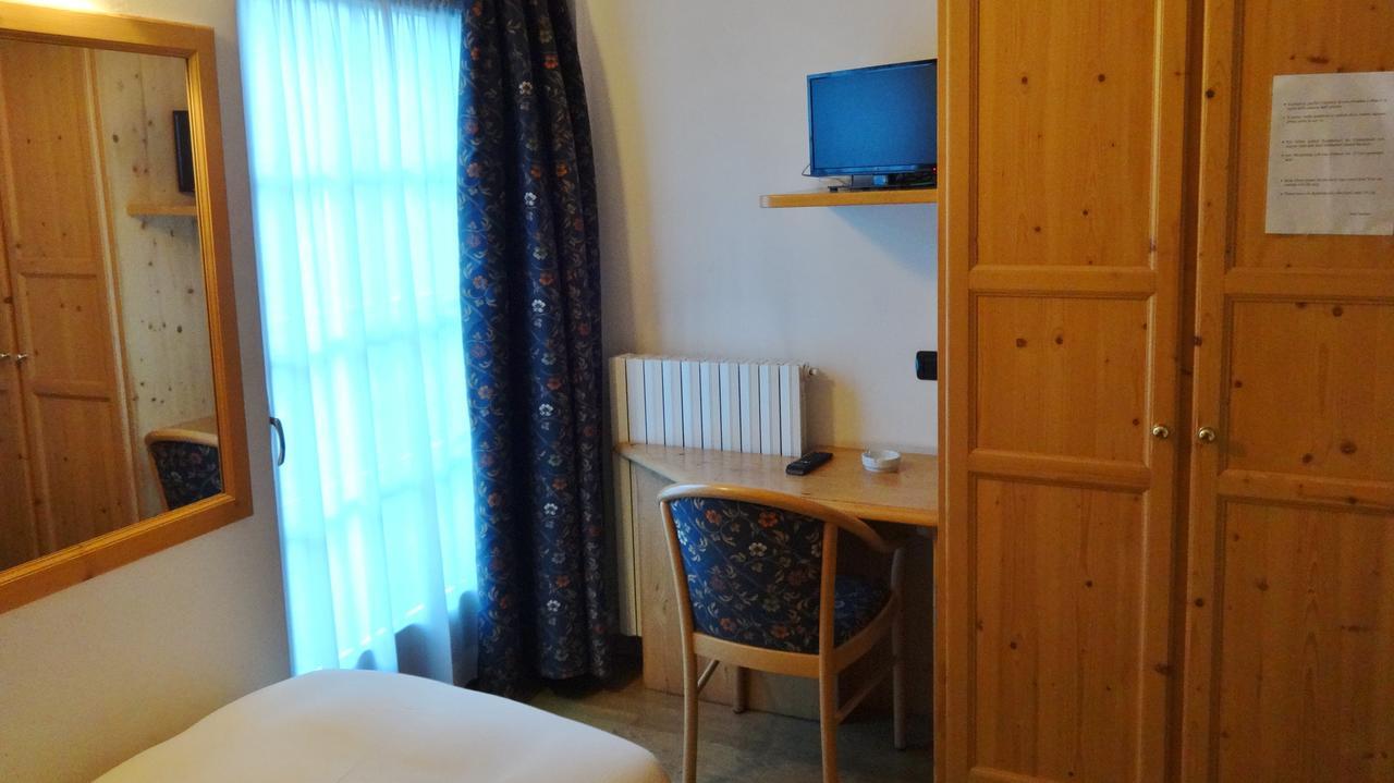 בורמיו Hotel Giardino מראה חיצוני תמונה