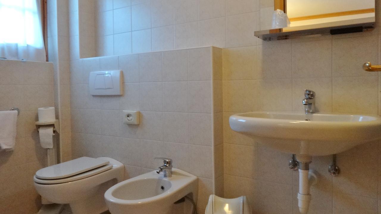 בורמיו Hotel Giardino מראה חיצוני תמונה