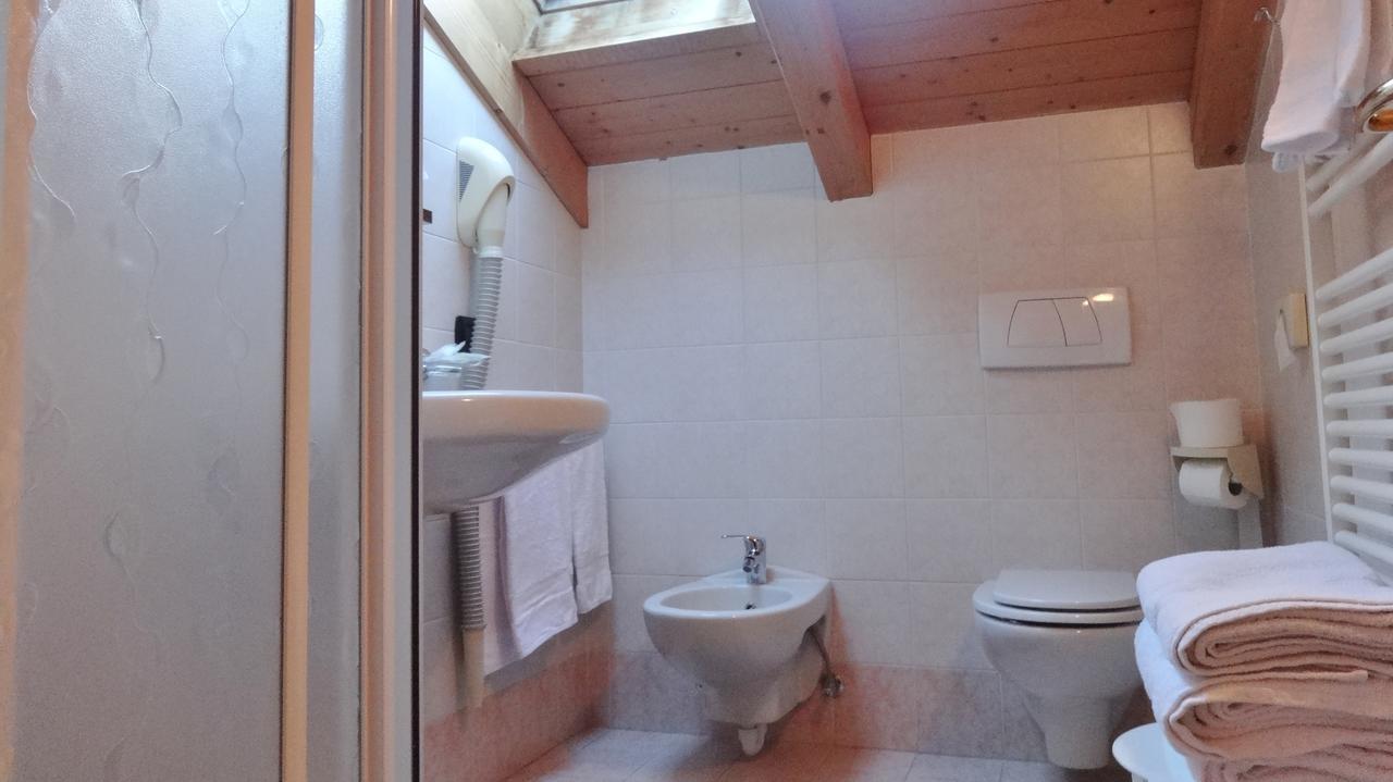 בורמיו Hotel Giardino מראה חיצוני תמונה